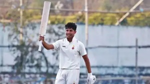 Aaryavir Sehwag, 17, Sparks Virender Comparisons with Blistering Debut in Delhi Premier League - Watch Highlights