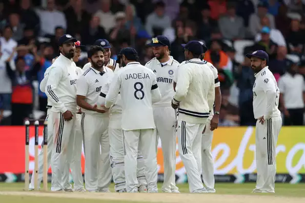 Indian fielders miss catches during the test match.